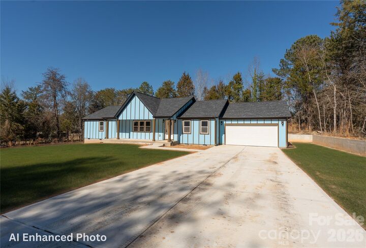 Property Photo: 2021 Dogwood Trail NC 28150