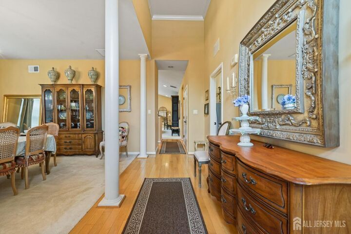 Property Photo:  52 Vineyard Court  NJ 08831 
