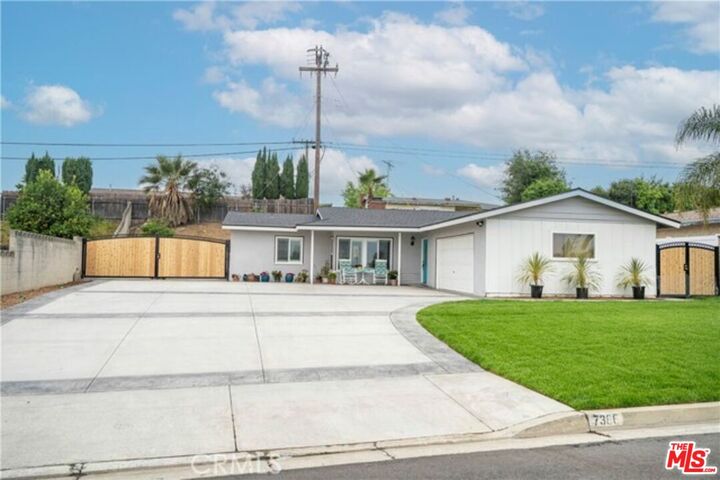 Property Photo: 7386 Alta Cuesta Dr CA 91730