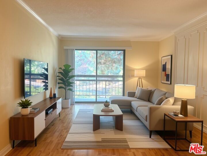 Property Photo: 805 Temple Ter, Unit 202 CA 90042