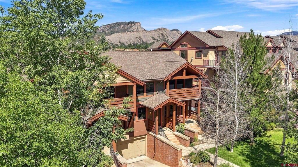 Property Photo: 277 E 3rd Avenue 103 CO 81301