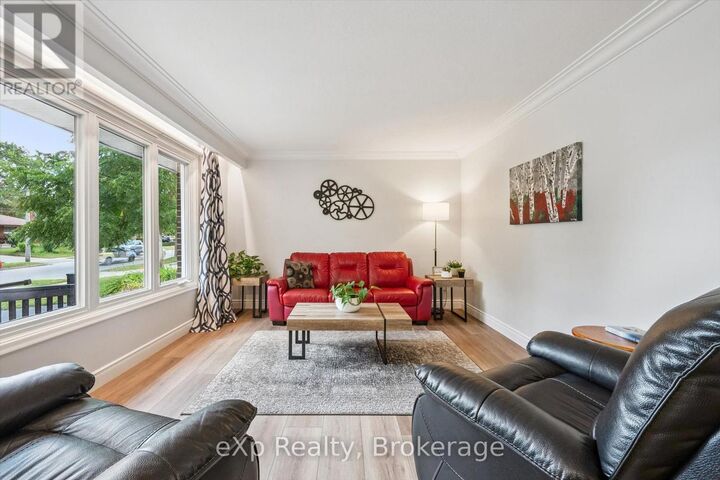 Property Photo: 18 Eleanor Court ON N1E 1S8