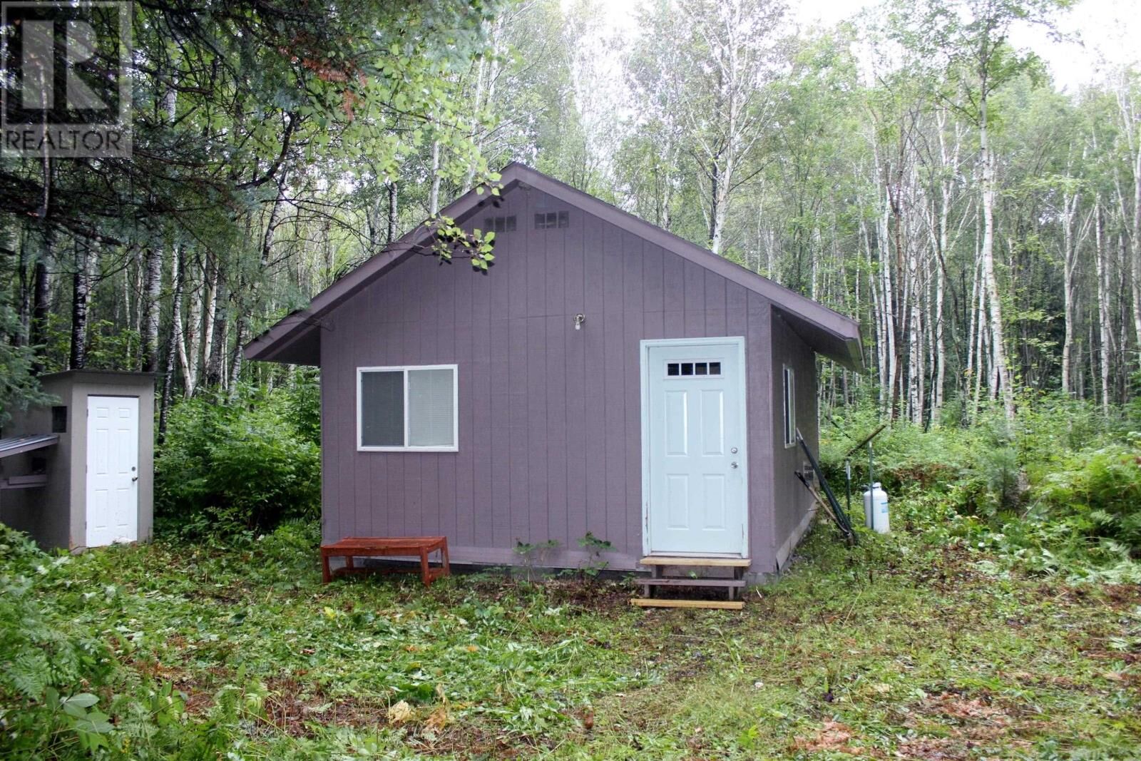 Property Photo:  402 Andrews Rd  ON P0W 1N0 