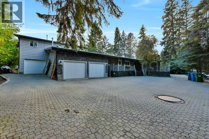 Property Photo:  9 Cronquist Close  AB T4N 1E3 