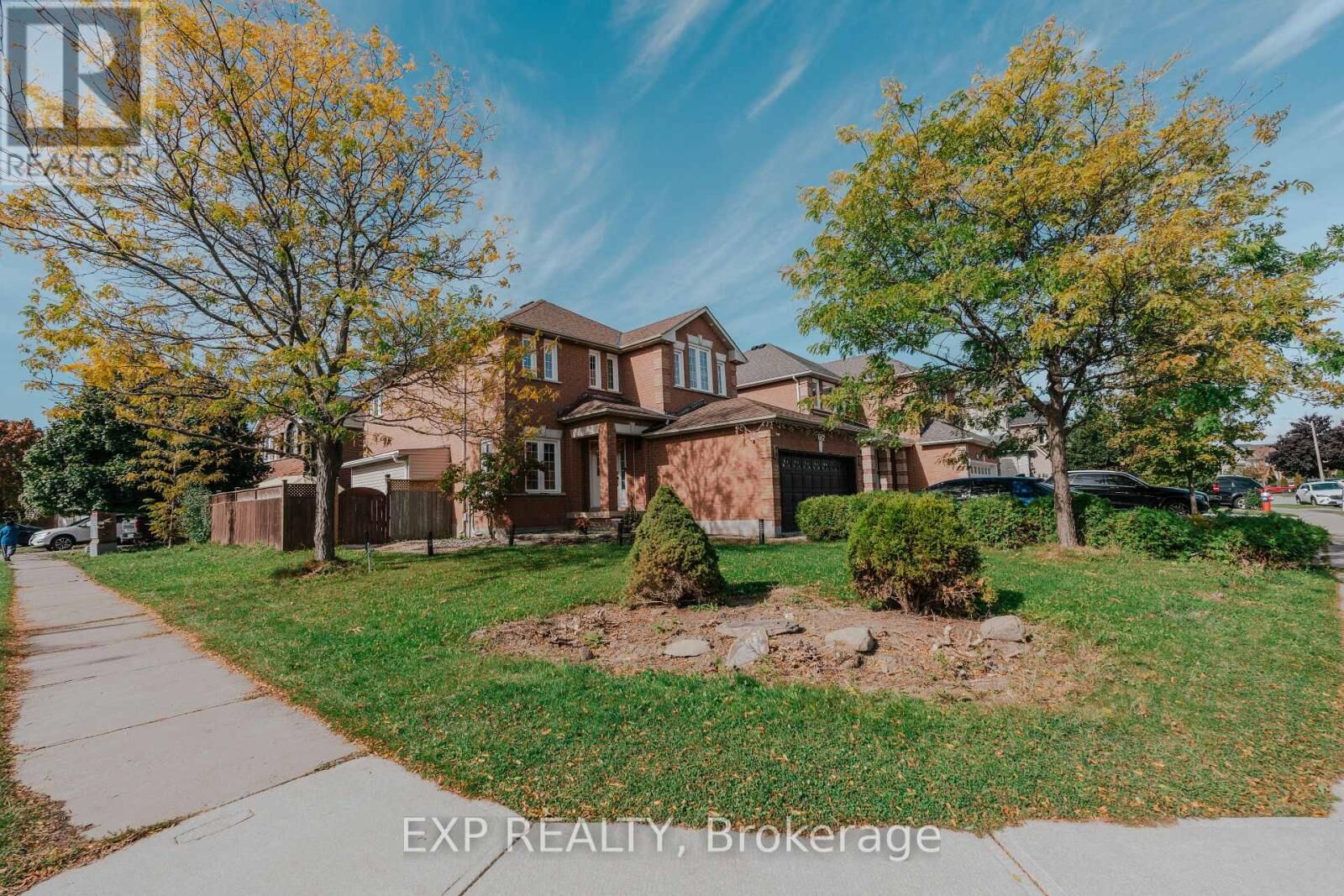 Property Photo:  206 Drinkwater Road Upper  ON L6Y 4Z3 