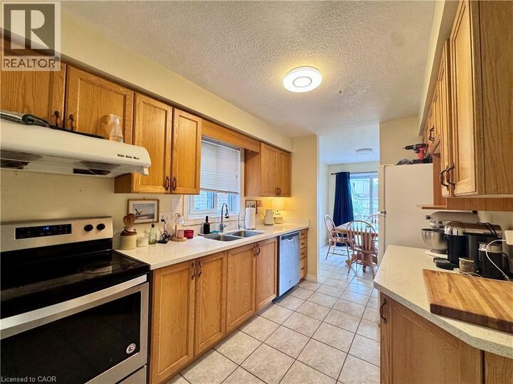 Property Photo: 679 Karlsfeld Road ON N2T 2V3