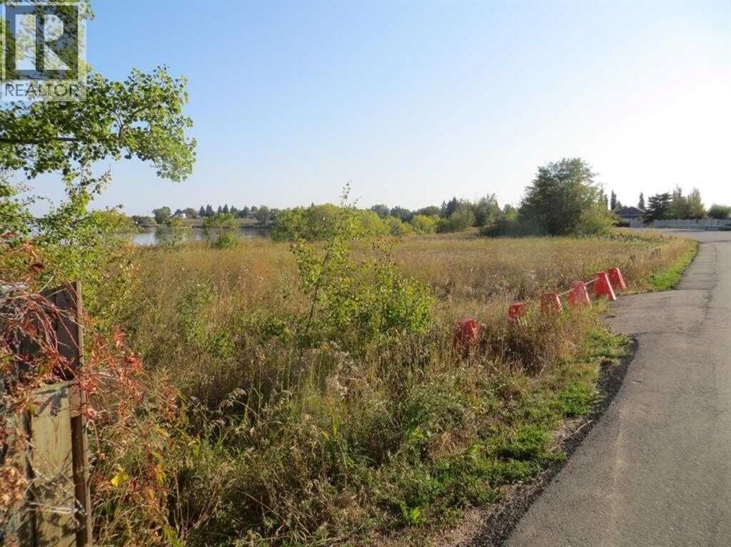 Property Photo: 14013 Churchill Drive AB T0A 2C0