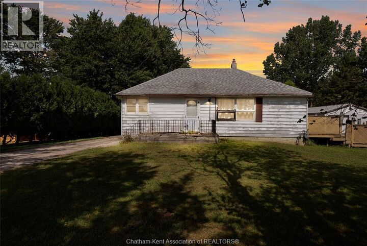 Property Photo:  797 McNaughton Avenue East  ON N0P 2L0 