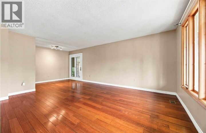 Property Photo:  273 Twin Lakes Drive  ON N7S 4Y4 