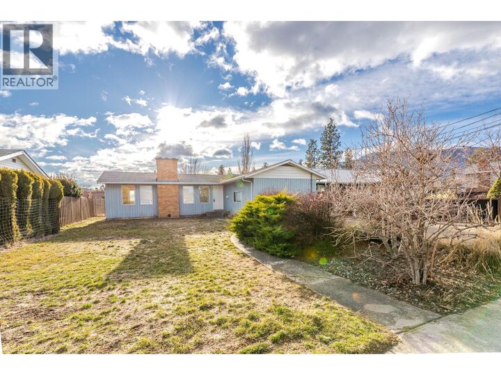 Property Photo: 126 Lee Avenue BC V2A 3V8
