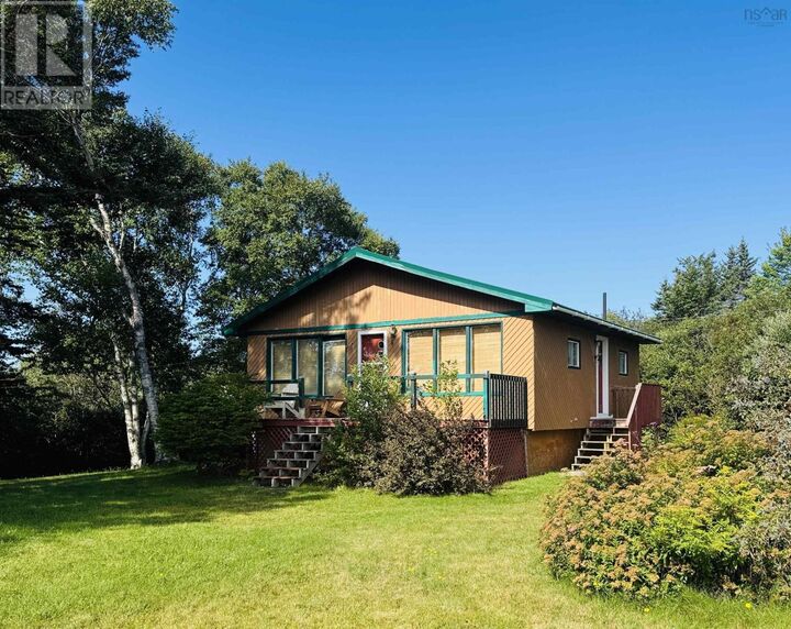 Property Photo: 377 Old Farm Road NS B0M 1S0