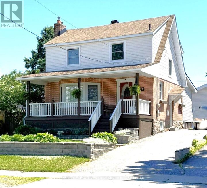 120 Victoria Street East — photo 1