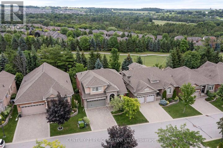 Property Photo: 159 Ridge Way ON L9R 0H3