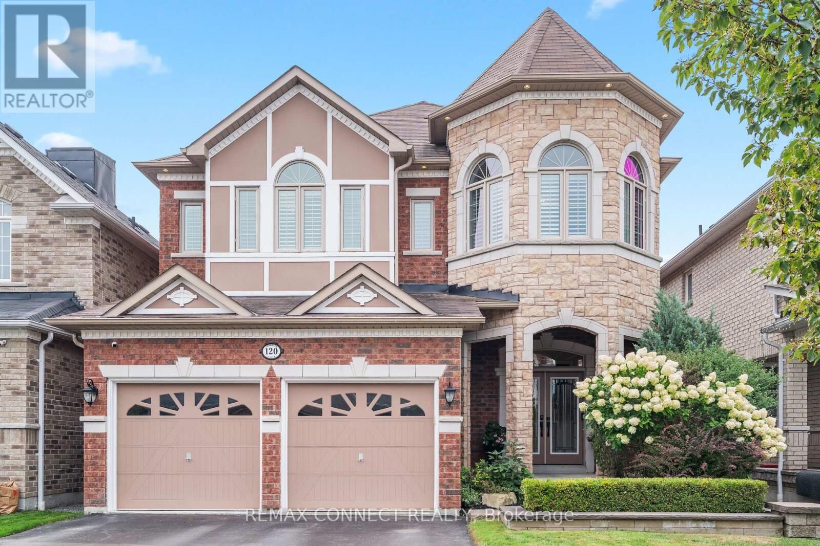 Property Photo: 120 Sharplin Drive ON L1Z 0Z1