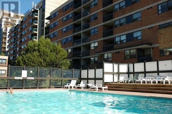 Property Photo: 49 McCaul Street 461 ON M5T 2W7