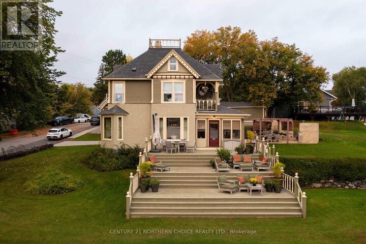 108 Ottawa Street — photo 1