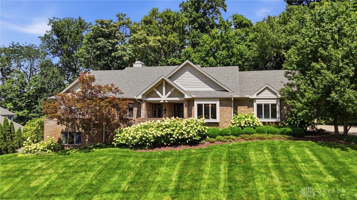 Property Photo:  4962 Walnut Walk  OH 45429 