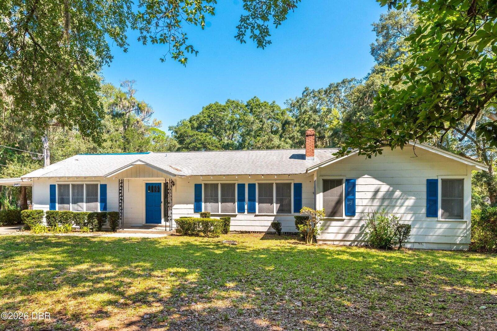 Property Photo: 8443 Fort Caroline Road FL 32277