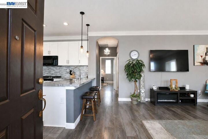Property Photo:  522 Encore Way  CA 94513 