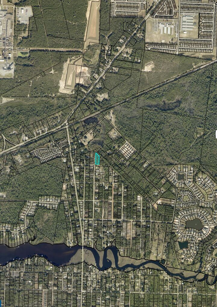 Property Photo:  Lot 8 Bonfire Drive  FL 32583 
