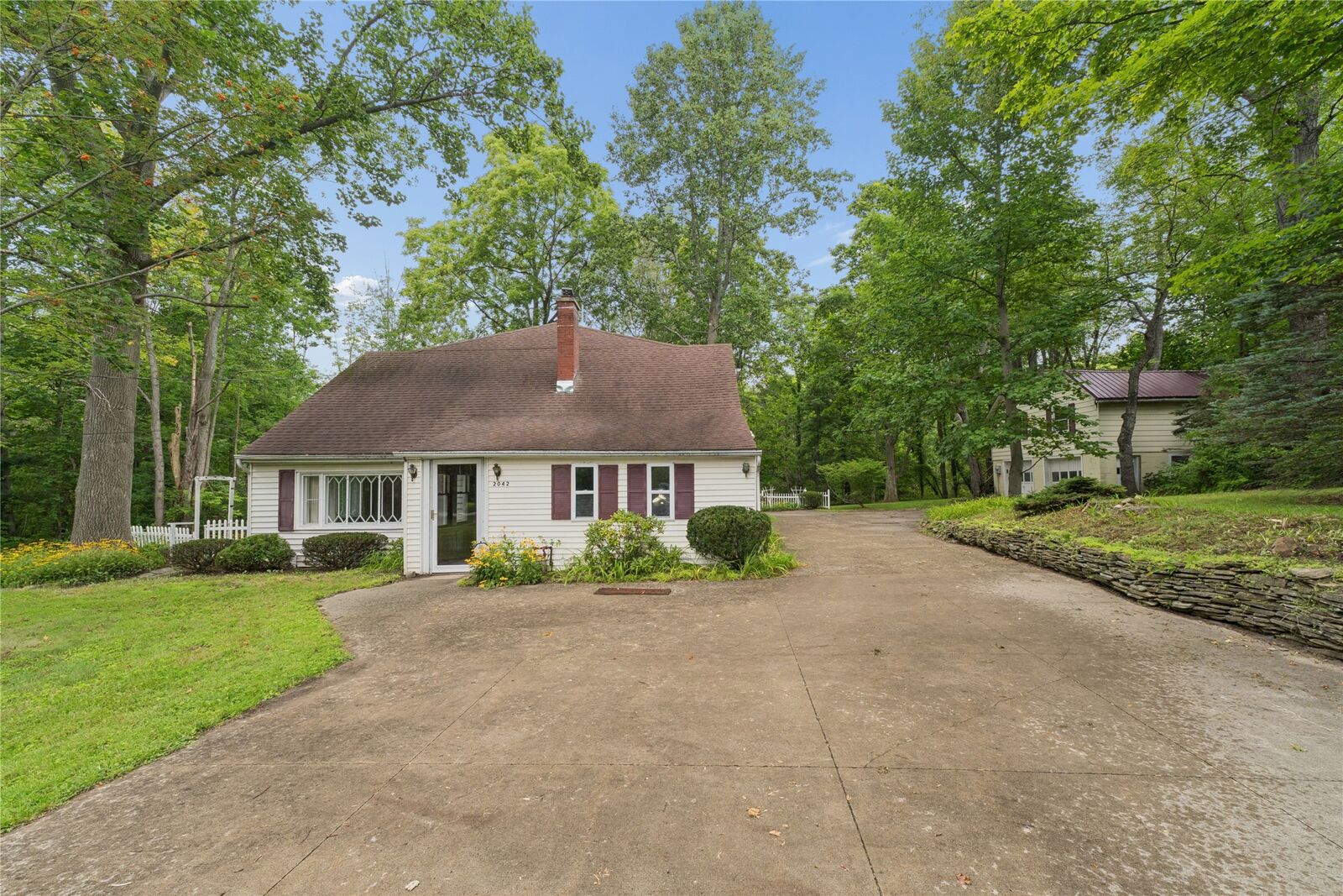 Property Photo:  2042 Wager Road  PA 16509 