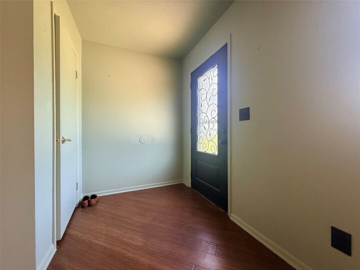 Property Photo: 318 Edge Park Drive PA 16423