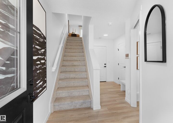 Property Photo: 2024 Glastonbury Boulevard NW AB T5T 7Z3