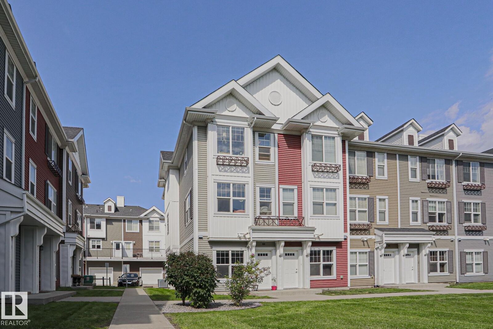Property Photo: 2803 James Mowatt Trail SW 88 AB T6W 2P5
