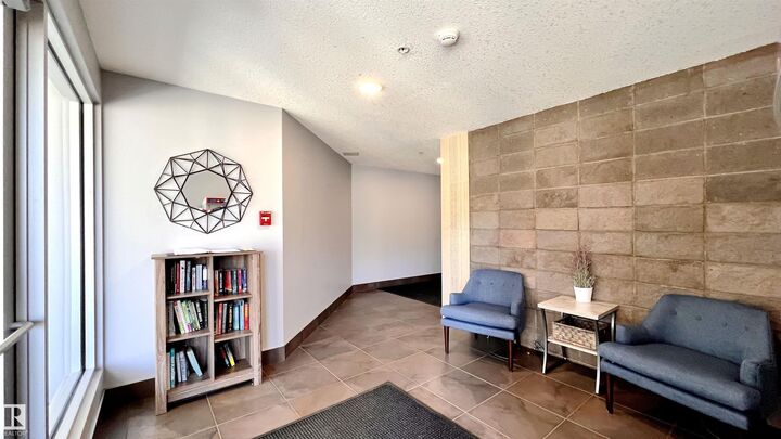 Property Photo:  11203 103 Avenue NW 205  AB T5K 2E4 