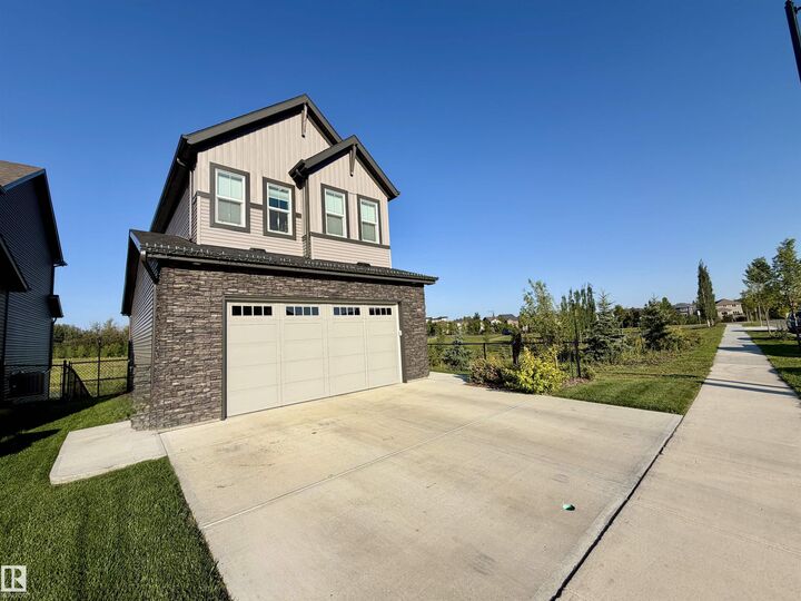 Property Photo:  7135 Edgemont Way NW  AB T6M 1K1 