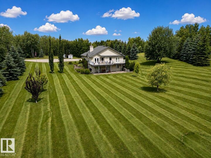 Property Photo:  53009 Rge Road 20 6  AB T7Y 2G8 