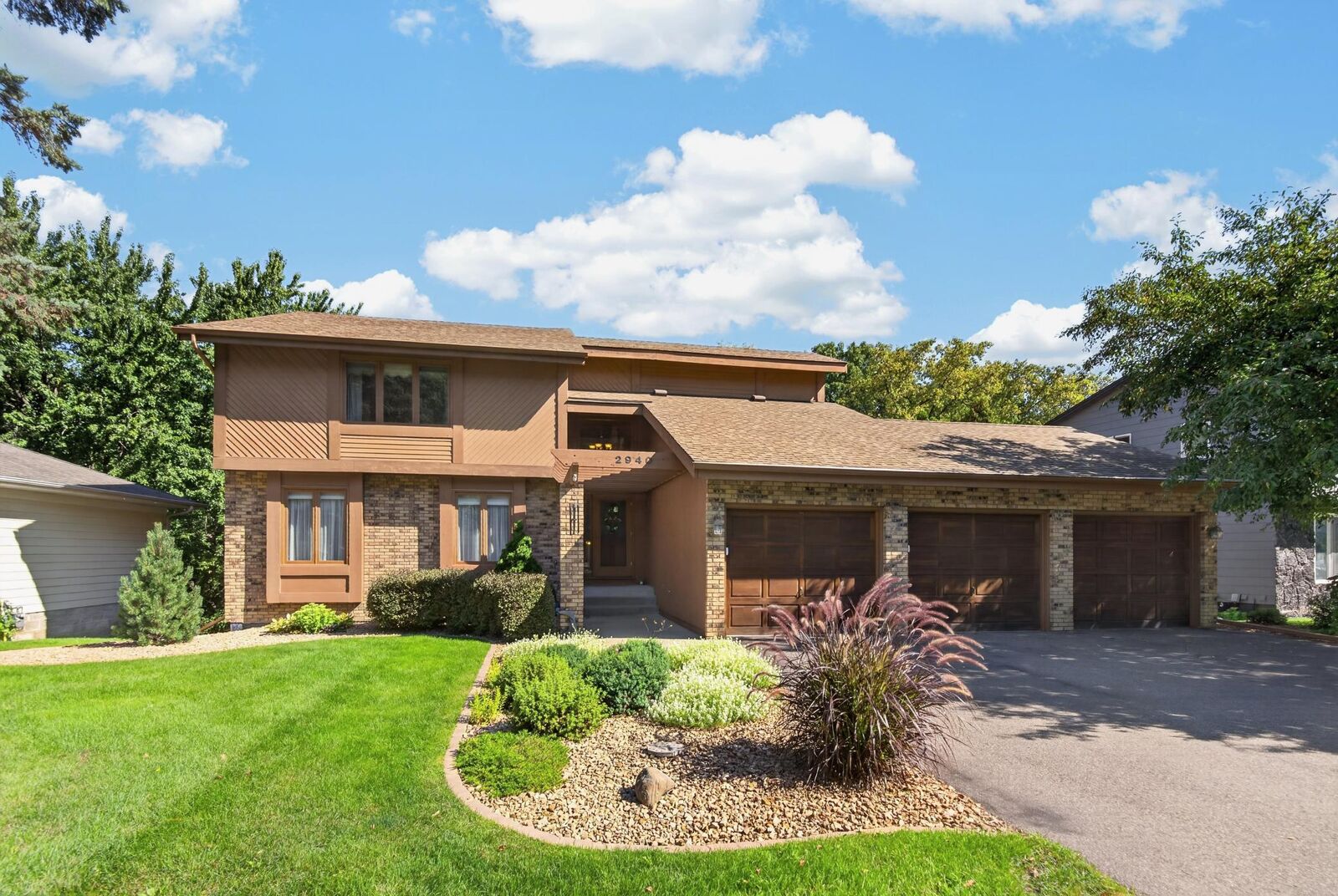 Property Photo: 2940 Torchwood Drive MN 55112
