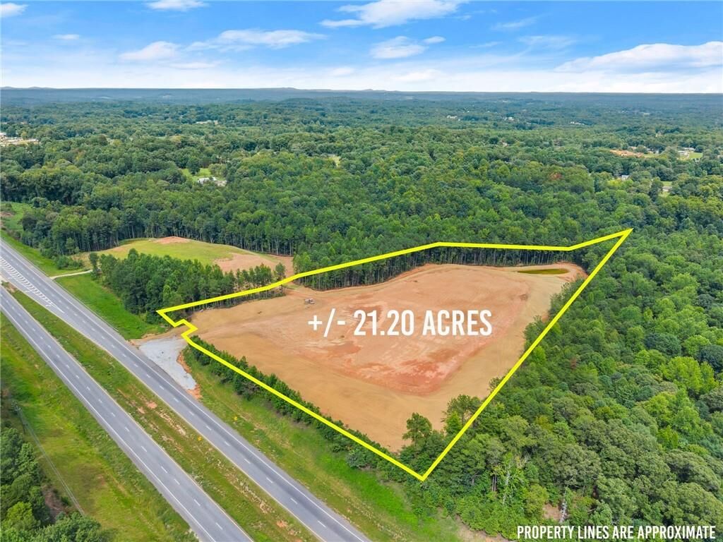 Property Photo:  2811 Athens Highway  GA 30507 