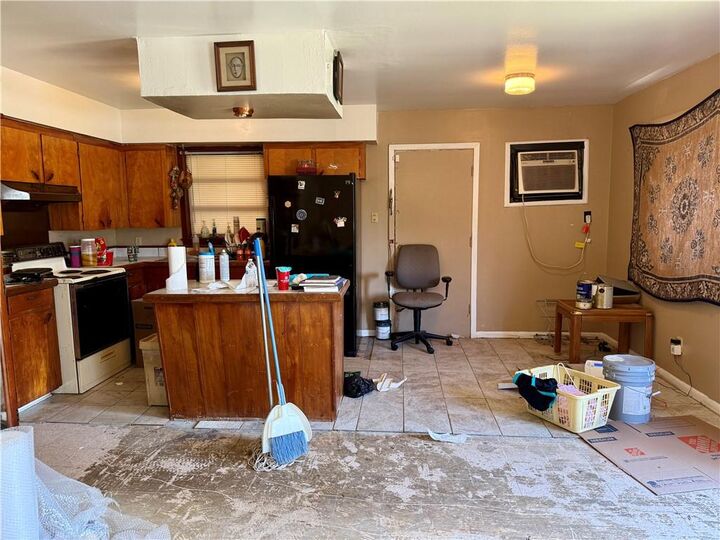 Property Photo:  4809 Neil Street  LA 71302 