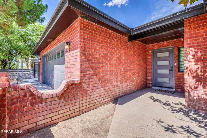 Property Photo:  6004 Oleaster Drive  TX 79932 
