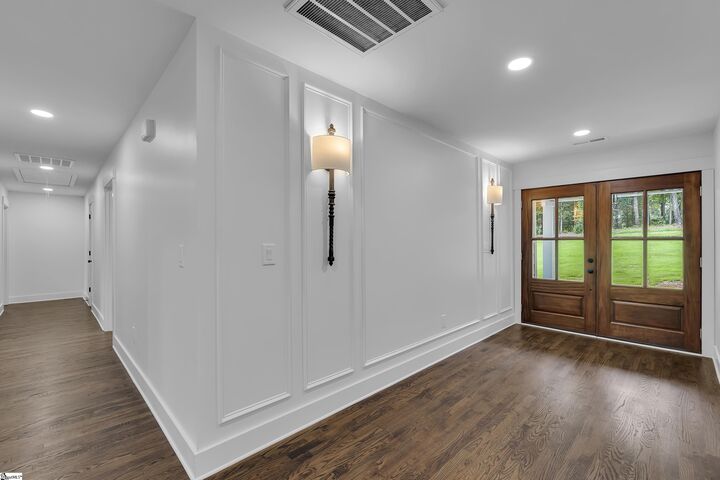 Property Photo:  111 Rolling Green Circle  SC 29615 