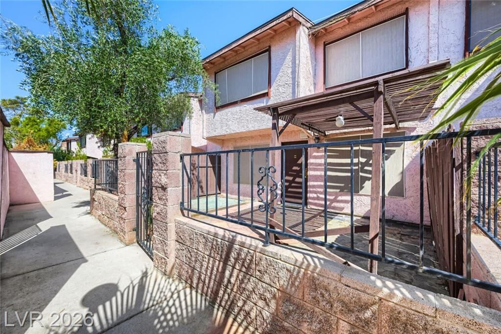 Property Photo: 4362 Caliente Street 11 NV 89119