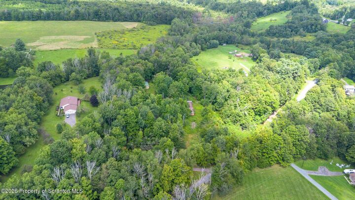 Property Photo: 6 Silhouette Lane PA 18472