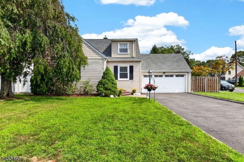 Property Photo: 1824 Mountain Ave NJ 07076