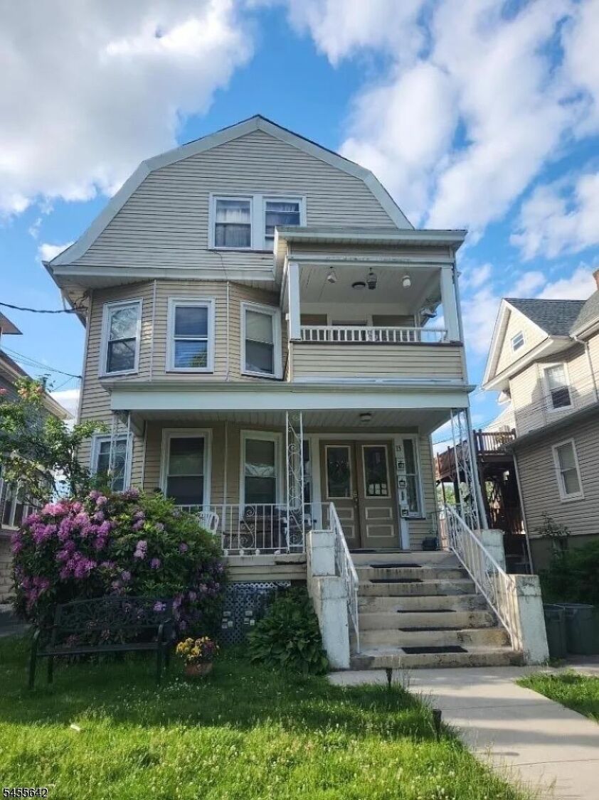 Property Photo: 15 E Clay Ave NJ 07204