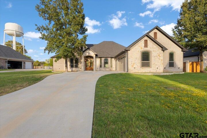 Property Photo: 93 Ryder Cup Trail TX 75771