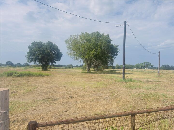 Property Photo: 3884 US Highway 90A TX 77964