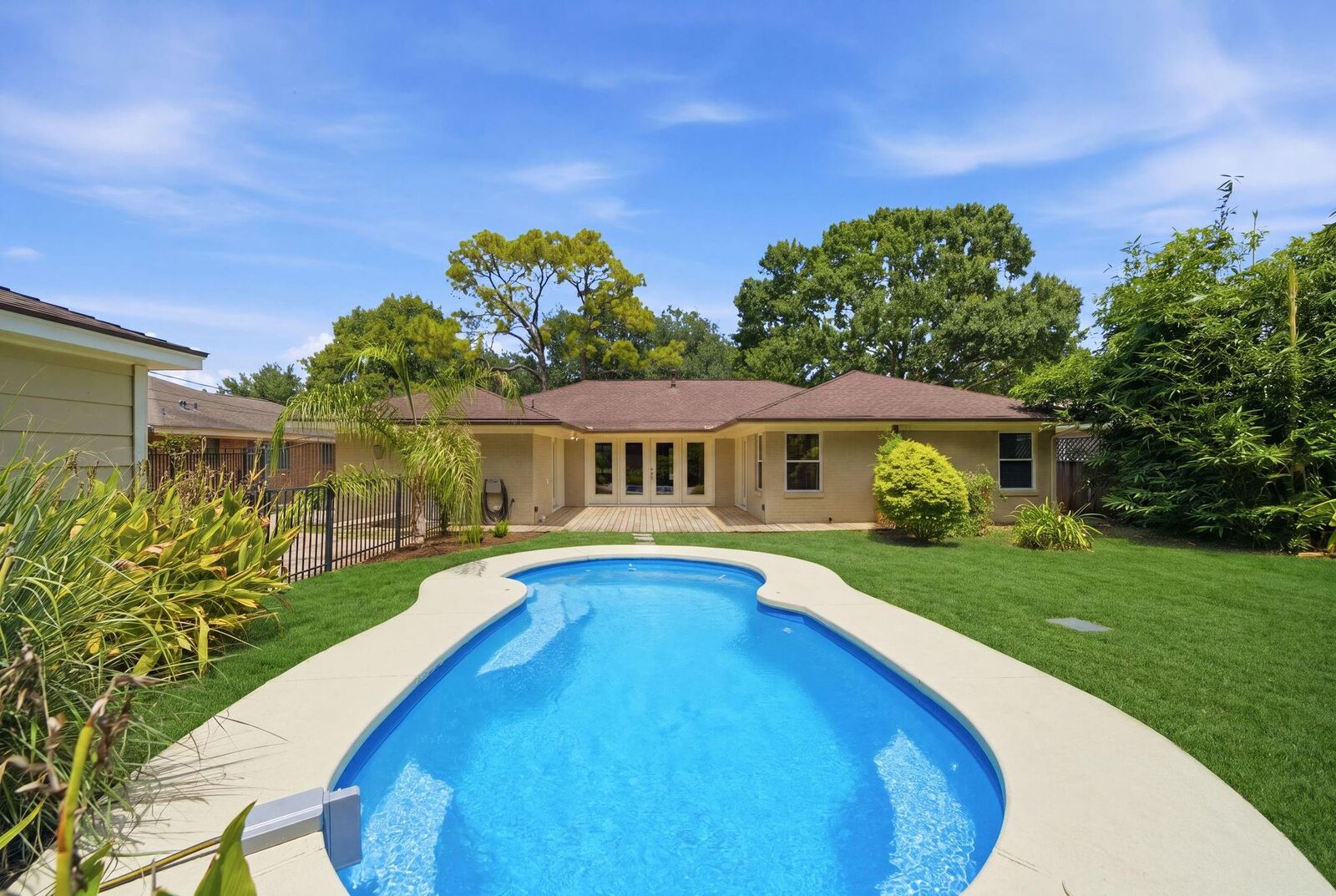 Property Photo:  4505 Stillbrooke Drive  TX 77035 