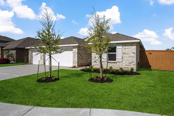 Property Photo: 600 San Jacinto Trail TX 77535