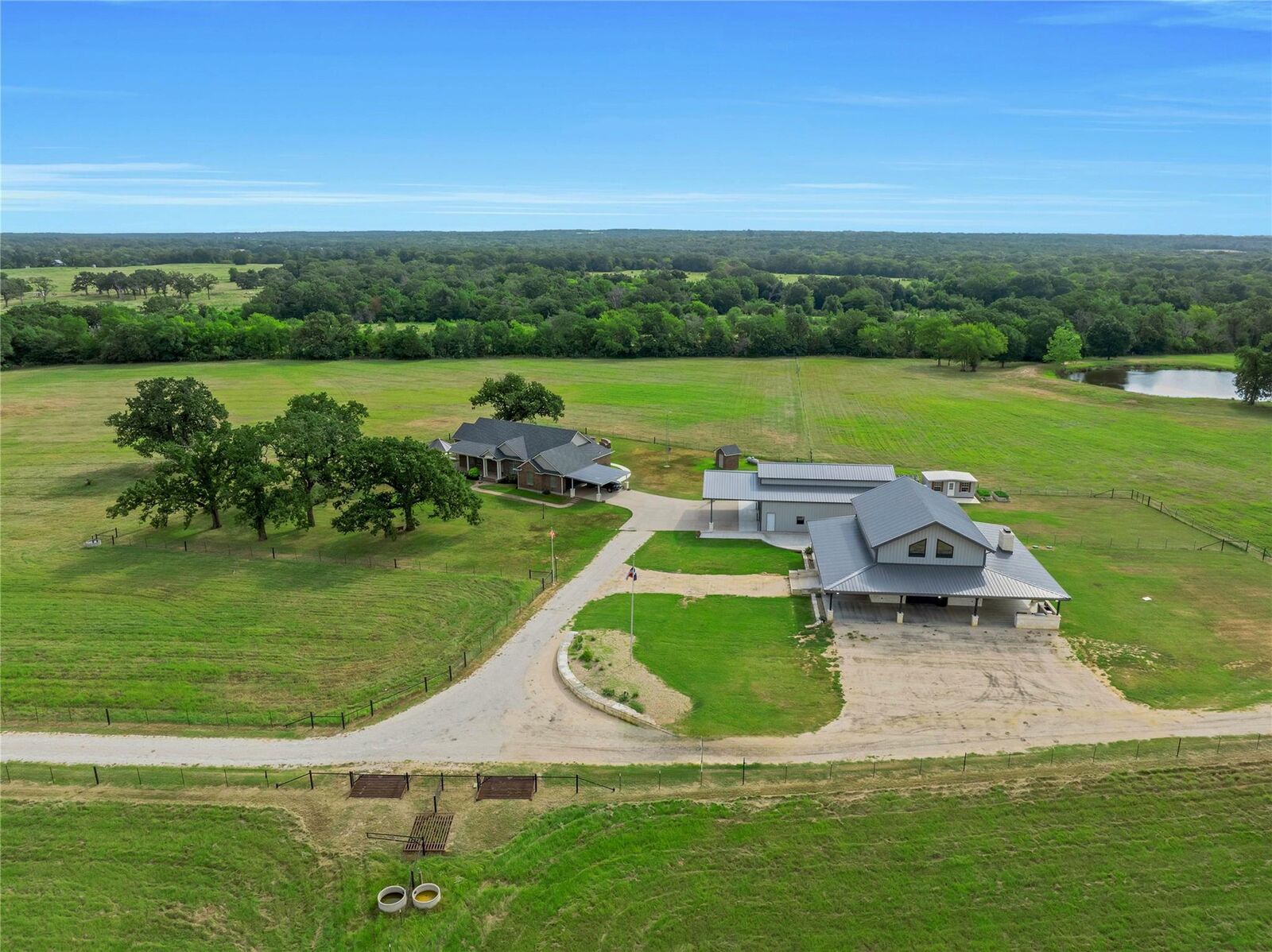 Property Photo: 432 Fm 1953 TX 76642