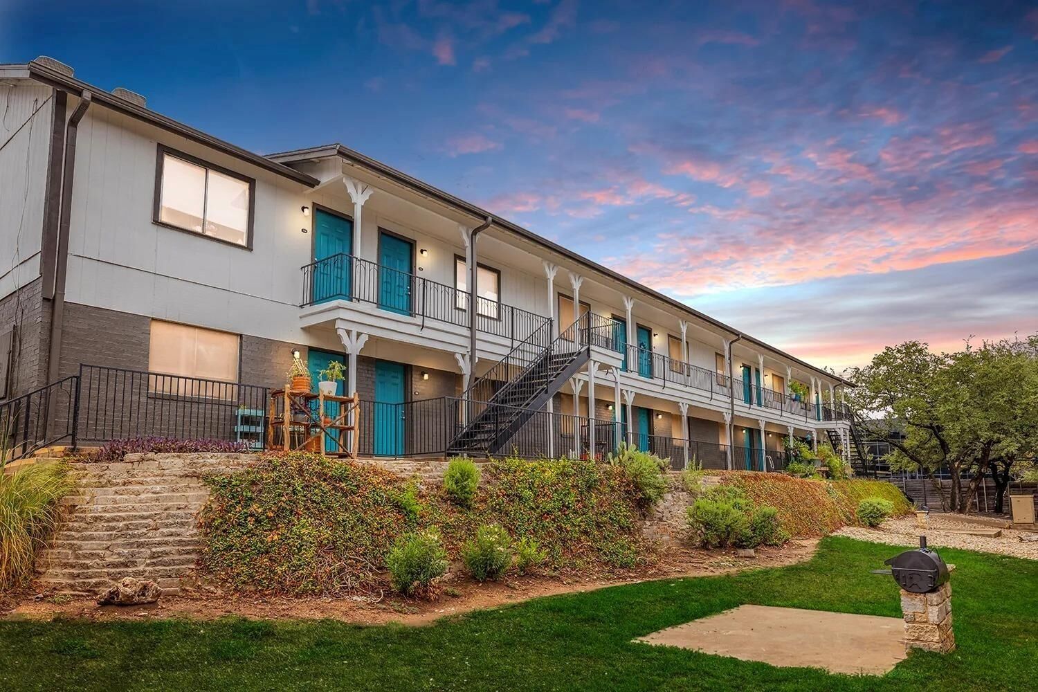 Property Photo:  8100 N N Mopac Expressway 03-111  TX 78759 