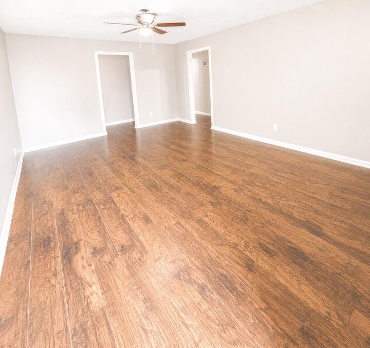 Property Photo: 705 Evanston Street TX 77015