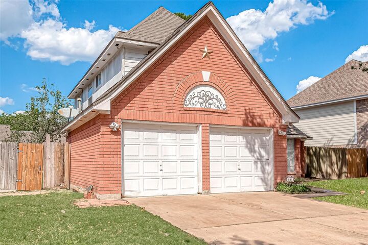 Property Photo: 5110 Prairie Creek Drive TX 77084