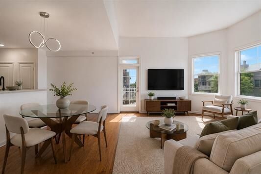 Property Photo:  15 Freedom Way 401  NJ 07305 