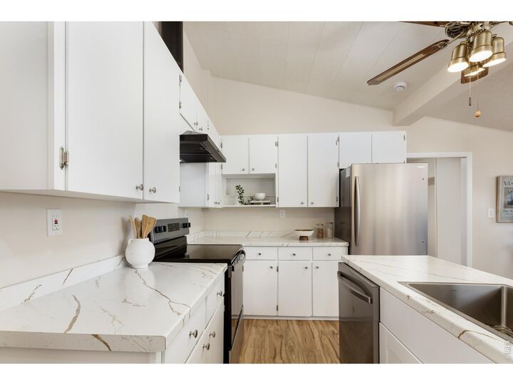 Property Photo:  465 Deer Ln  CO 80540 
